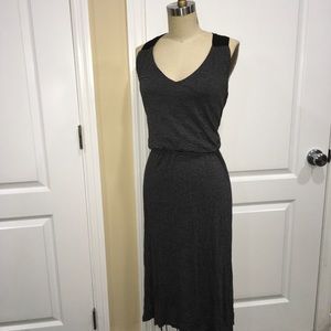 Cute V neck Dress NWOT